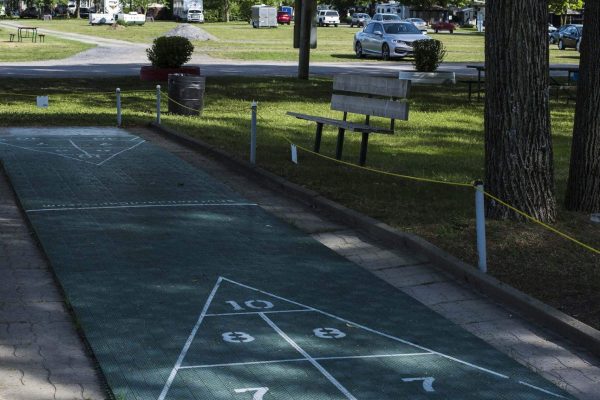 Shuffleboard-min